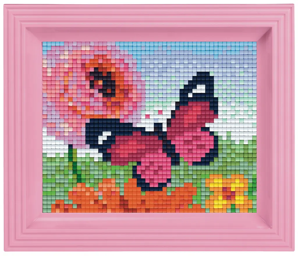 Geschenkverpakking met 31 pixelmatjes - Bloemen en vlinder
